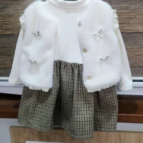 платье с безрукавкой