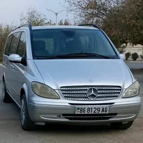 Mercedes-Benz Viano 2005