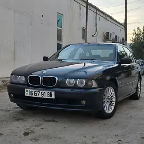 BMW E39 2002