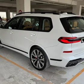 BMW X7 2023