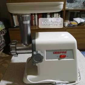 Мясорубка электрическая