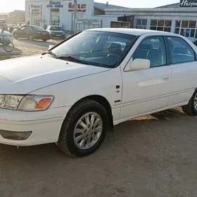 Toyota Camry 2001