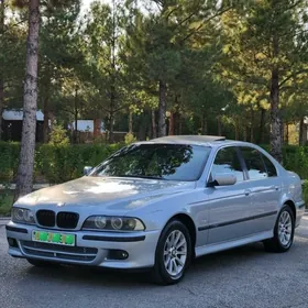 BMW E39 1998