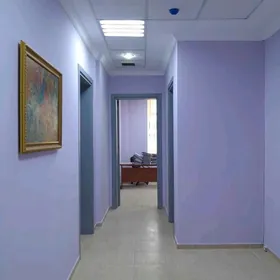 ОФИС ПО АЙТАКОВА - 100 М2