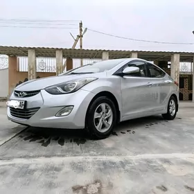 Hyundai Elantra 2011