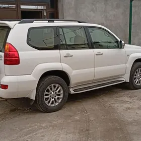 Toyota Land Cruiser Prado 2006