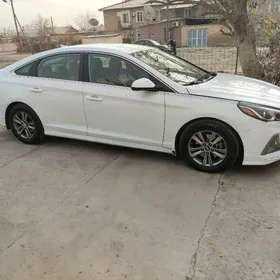 Hyundai Sonata 2020