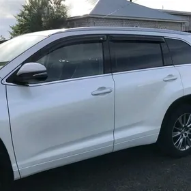 ветровик Highlander