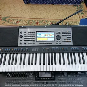 Yamaha psr A 5000