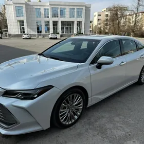 Toyota Avalon 2019