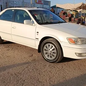 Toyota Camry 2001