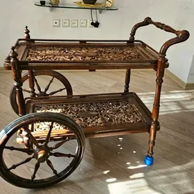 STOL SERWIZ NA KOLYOSAH DEREWO