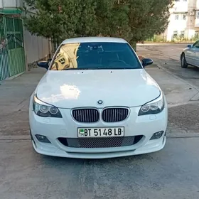 BMW E60 2004