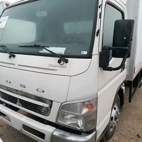 Mitsubishi Canter 2025
