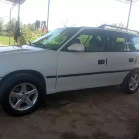 Opel Astra 1995