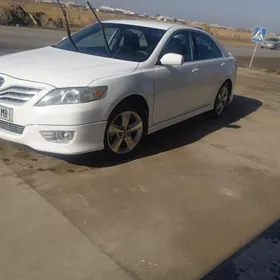 Toyota Camry 2010