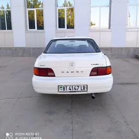 Toyota Camry 1992