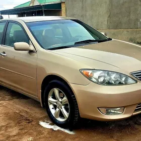 Toyota Camry 2003