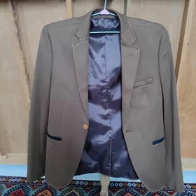 kostyum костюм