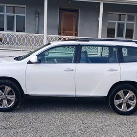 Toyota Highlander 2013