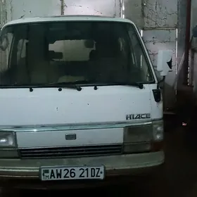Toyota Hiace 1987