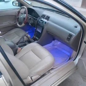 Nissan Maxima 1998