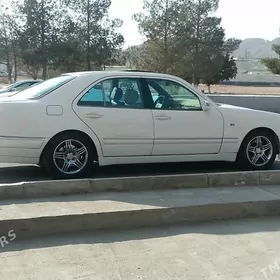 Mercedes-Benz 230E 1998