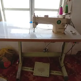 Tikin maṣyn satlyk