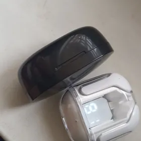 nauşnik. наушники