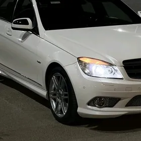 Mercedes-Benz C300 2008