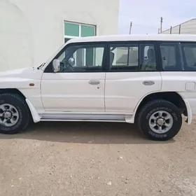 Mitsubishi Pajero 1999
