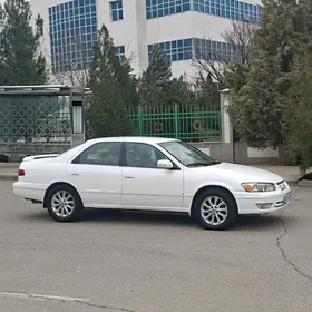 Toyota Camry 2001