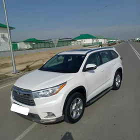 Toyota Highlander 2016