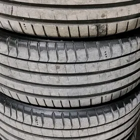 235 45 18 Mishelin 24Ý