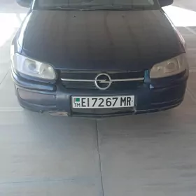 Opel Omega 1997