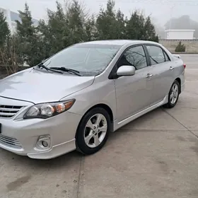 Toyota Corolla 2013