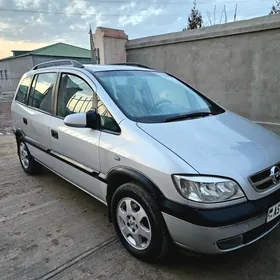 Opel Zafira 2002
