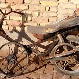 Hta 110 skuterin ramasy