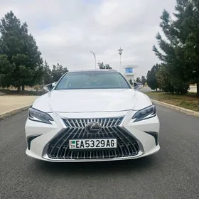 Lexus ES 350 2020