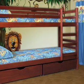 Двухъярусная кровать