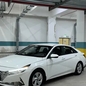 Hyundai Elantra 2021