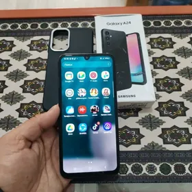 SAMSUNG A24 (6/128) zawod