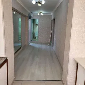 Sentr Kim Raýon 4/3 2 Kom 50m²