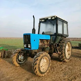 MTZ 82 2006