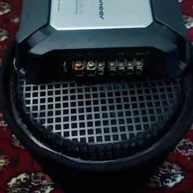 JBL sabwufer pioneer usilitel