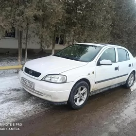 Opel Astra 2001