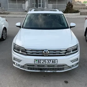 Volkswagen Tiguan 2021