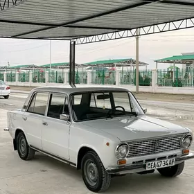 Lada 2104 1985