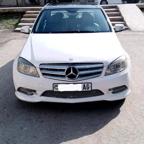 Mercedes-Benz C350 2009