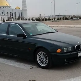BMW E39 2002